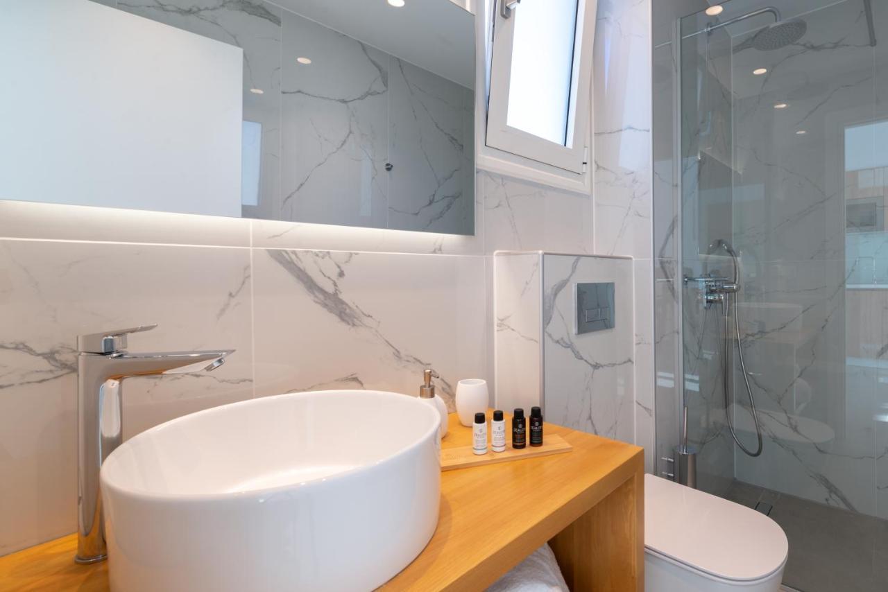 Ninemia Luxury Residence Perdika  Ngoại thất bức ảnh